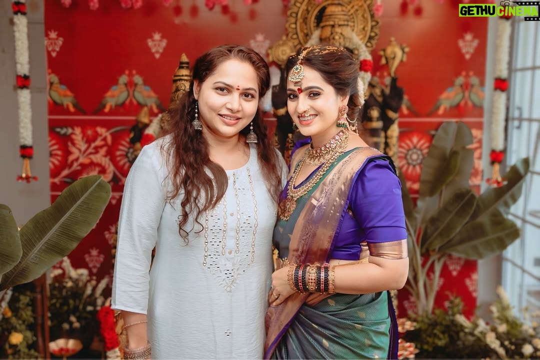 Mounika Dev - 2K Likes - Thank u each and everyone for your blessings 🙏🙏

Beautiful decor from @zigzagdecors 
All time my favourite jewel from @new_ideas_fashions 
Blouse from @
Makeup&hair @aravinth_mehendi_makeup 

#newhome #firststeps #dreamhome #mydreammyhome #kamathardha