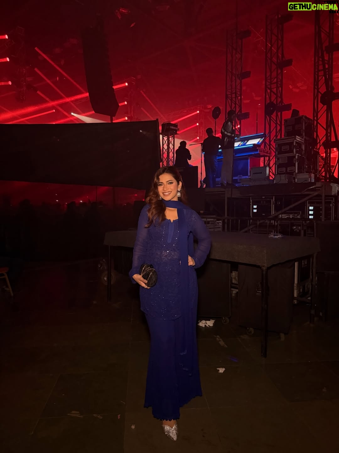 Nagma Mirajkar - 231.7K Likes - about last night ! 💙✨

wearing @labelaishwaryrika