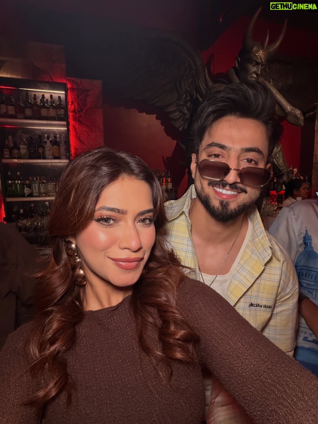 Nagma Mirajkar - 584.2K Likes - Happiest Birthday @gauravkhannaofficial !! 🎂🥳🎉❤️