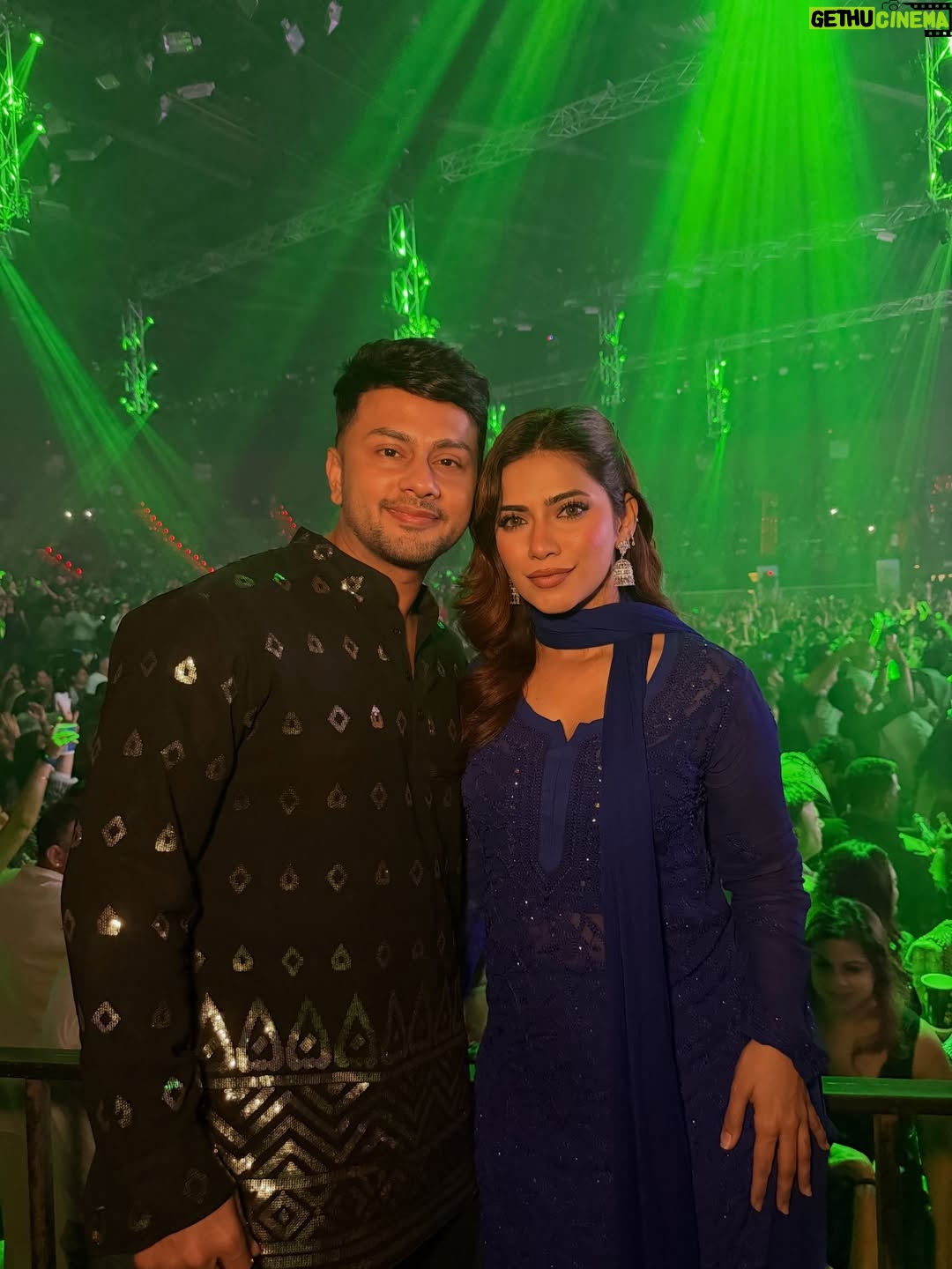 Nagma Mirajkar - 231.7K Likes - about last night ! 💙✨

wearing @labelaishwaryrika