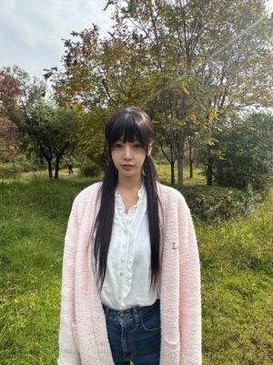 Nam Gyu-ri Instagram - 요즘 귤🎬💃⭐️

오랜만이죠😊
3단변신📚
자세한내용은 귤멍에서🍊🍀👀

드라마 “인간시장“촬영중.