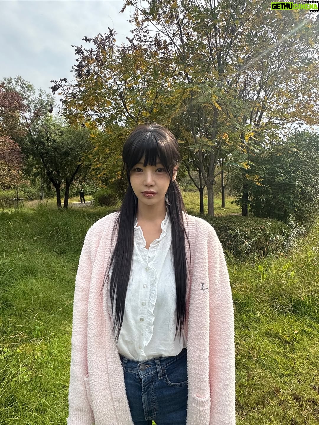 Nam Gyu-ri - 8K Likes - 요즘 귤🎬💃⭐️

오랜만이죠😊
3단변신📚
자세한내용은 귤멍에서🍊🍀👀

드라마 “인간시장“촬영중.