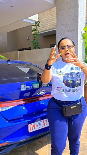 Nana Ama McBrown Instagram - TRUST BO16 Range of Products for a healthy hair.🤩 @ghandourcosmeticsltd
#HEREXCELLENCY
video by @_anettey
#Brimm