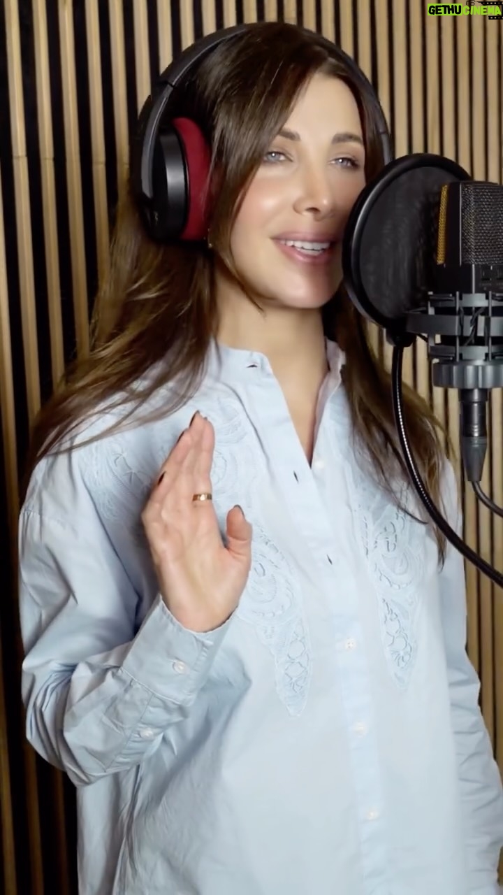 Nancy Ajram - 11.4K Likes - M3 As7abna is here 💥💥
Watch it now and share your emotions 😍
Link in bio
#نانسي_مع_اصحابنا
#بطل_الدلافين