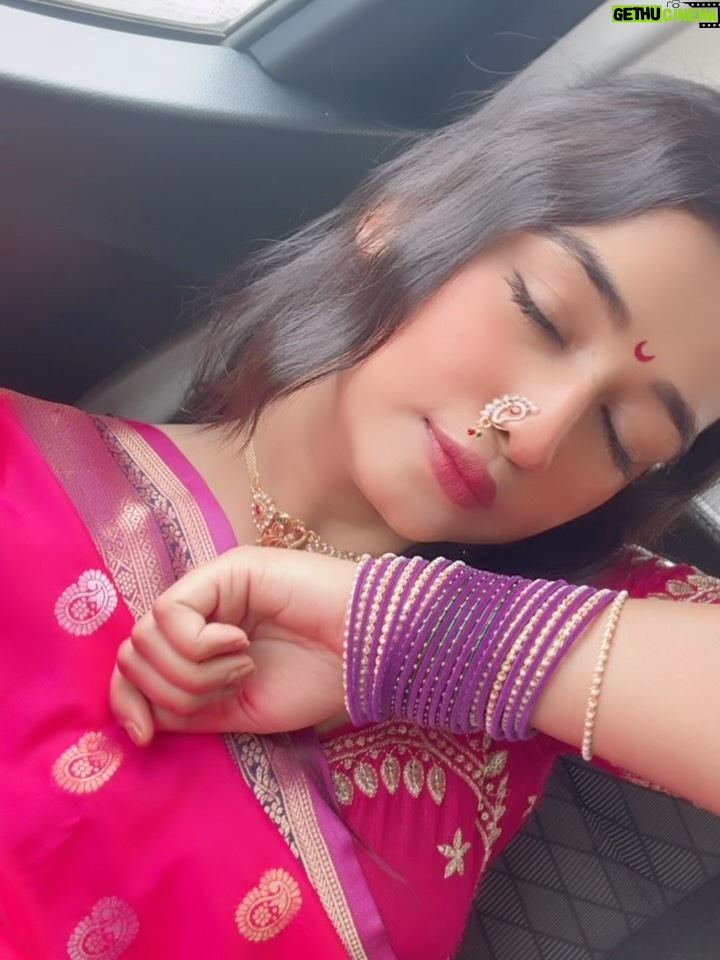 Nancy Roy - 27.4K Likes - गणेश चतुर्थी की शुभकामनाएं ♥️
Thnq so much @tomarsimran21 & @mukeshchoudharyofficiall for the amazing pictures 🌸
@itisurmila the best host ♥️