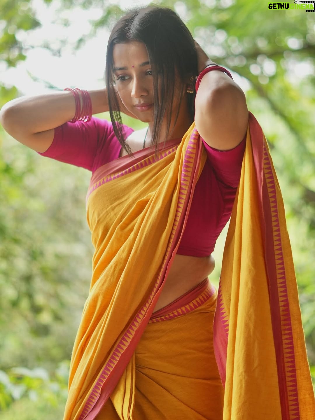 Nancy Roy - 31.9K Likes - भारतीय साड़ी की सुंदरता ♥️