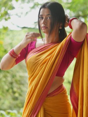 Nancy Roy Instagram - भारतीय साड़ी की सुंदरता ♥️