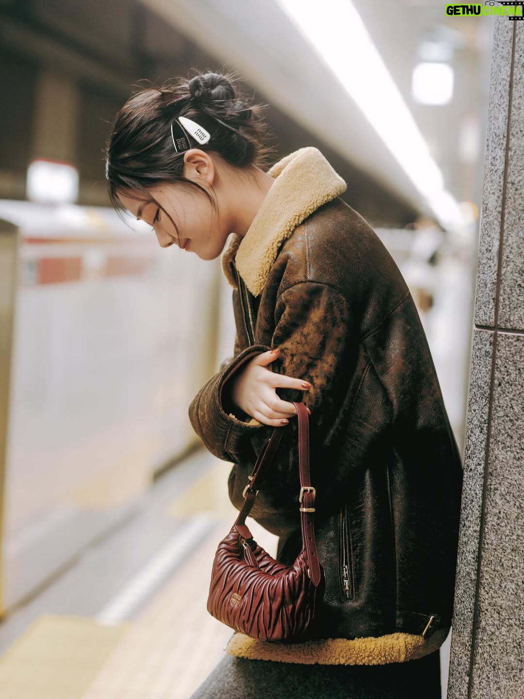 Nanoka Hara - 48.5K Likes - .

CanCam1月号発売中です。ぜひ︎☺︎

#miumiu のアイテム達かわいいっ