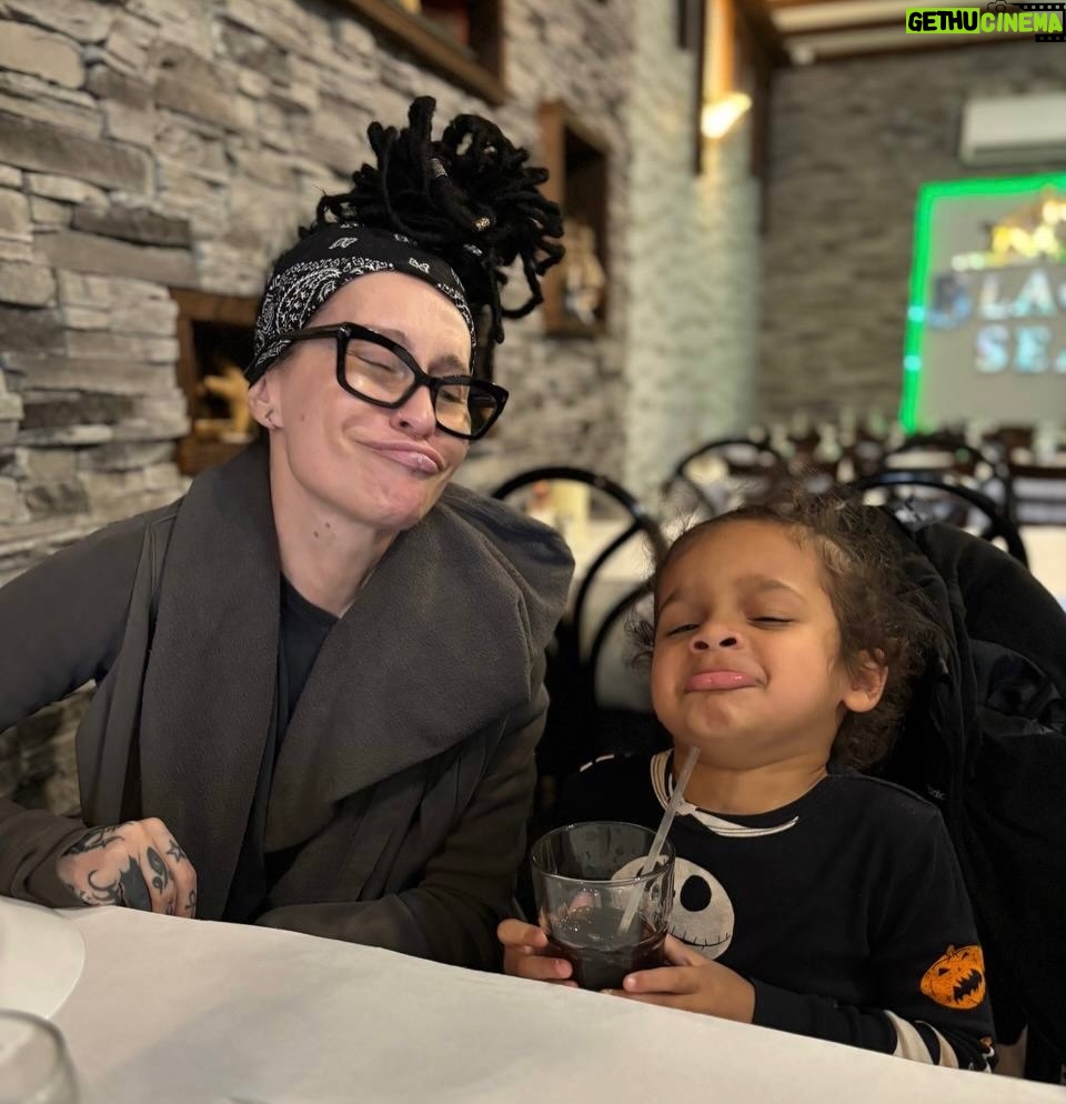 Nargiz Zakirova - 1.4K Likes - Like grandma like grandson 🥳 #grandmanargiz #nargiz #nargizzakirova #usa #🇺🇸