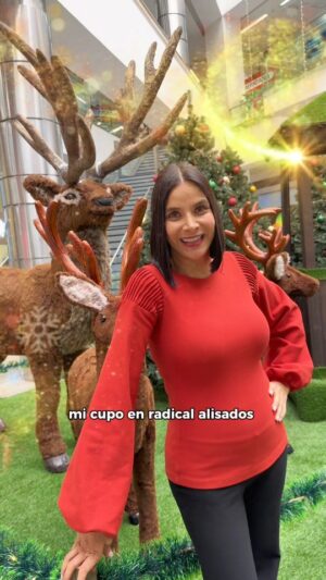 Natalia Ramírez Instagram - Mi cabello es muy importante para mi, por eso siempre escojo a Radical Alisados, que usan productos propios y libres de formol, ellos se especializan en el cuidado del cabello; definitivamente me encanta y no los cambiaría por nada 👩🏻✅

Mi resultado lo dice todo, luce brillante, suave y manejable ✨😍

En esta navidad tú también puedes lucir un cabello así, mereces sentirte bella, agenda ahora en Rsdical Alisados, yo te los recomiendo 🎄❤️

#alisados #navidad #radical #liso #cabello