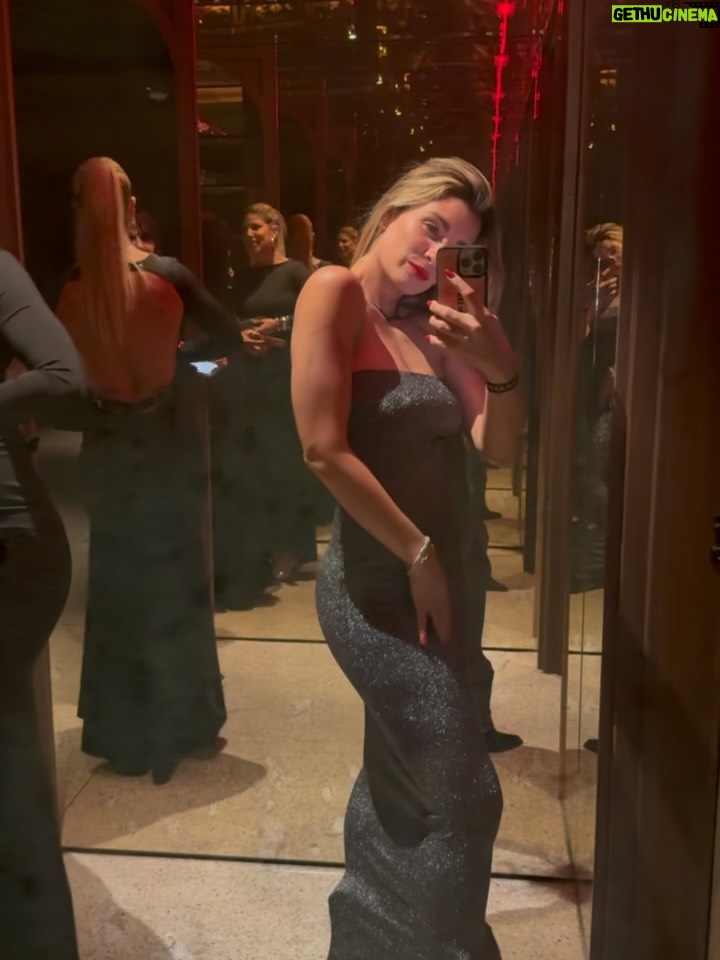 Natasha Domínguez - 3.2K Likes - About last night at the @yamashiromiami experience!👘🍣