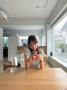 Actress Natsumi Okamoto HD Photos and Wallpapers September 2025