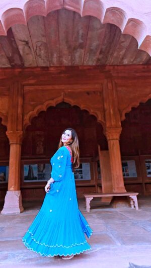 Nausheen Ali Sardar Instagram - Palaces... Princesses n Queens... #history #tajmahal #agra #india