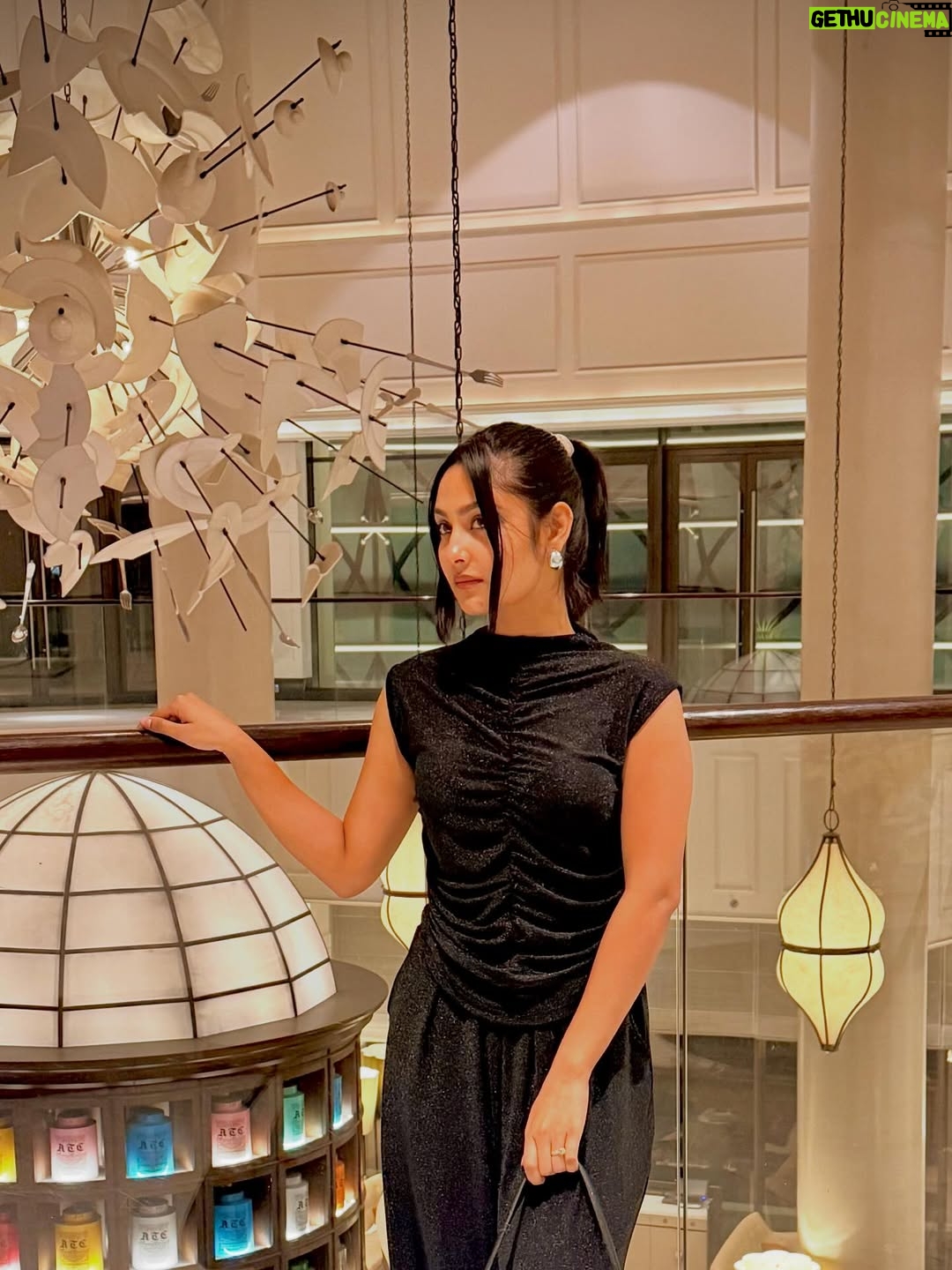 Naznin Nahar Niha - 40.4K Likes - Another black dress 🖤