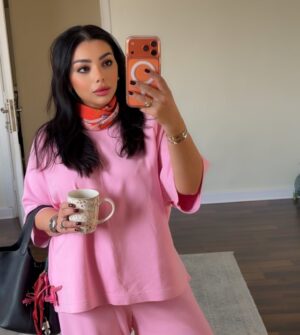 Neama Riadh Instagram - اي وحدة حبيتو 🤦🏻‍♀️