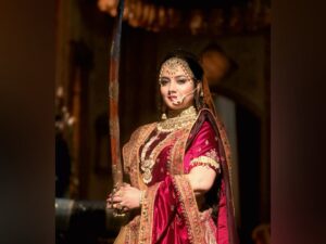 Nidhi Uttam Instagram - Stepping into the world of Rani Padmavati — fierce, fearless, and forever royal. 👑💫When elegance meets valour — a queen rises. 👑⚔️
Mua : @beutiful_maker
Hair : @radhakumawat
#behindthescenes #jashnebahara
#ranipadmavati #webshow #chandanbala