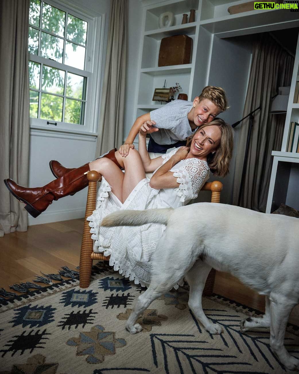 Nikki DeLoach - 6.1K Likes - When Nikki DeLoach’s son Bennett was born, she faced every parent’s worst nightmare. But in the eight years since, she has turned that experience into action, fundraising and, now, literal gold. Visit the link in PEOPLE’s bio to read more. | 📷: @imagesbyinda

Hair: @kylehennessyhair
Stylist: @alaskaerin