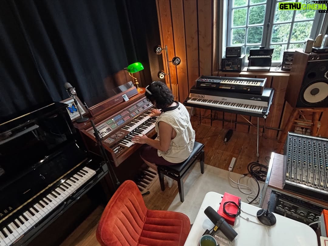 Nilusi Nissanka - 3.7K Likes - Life lately was intenseeee but I’m so grateful for everyday God gives me. 🤍 

Rn I’m making music in the countryside and it feels so good for my heart and soul. I really needed this. In a few days I’ll be back in the uk to breathe a bit. I can’t remember the last time I took a break. 

Also, I have some very exciting news for the next months and beginning of the year, just saying 🫂
