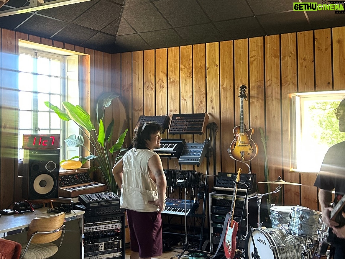 Nilusi Nissanka - 3.7K Likes - Life lately was intenseeee but I’m so grateful for everyday God gives me. 🤍 

Rn I’m making music in the countryside and it feels so good for my heart and soul. I really needed this. In a few days I’ll be back in the uk to breathe a bit. I can’t remember the last time I took a break. 

Also, I have some very exciting news for the next months and beginning of the year, just saying 🫂