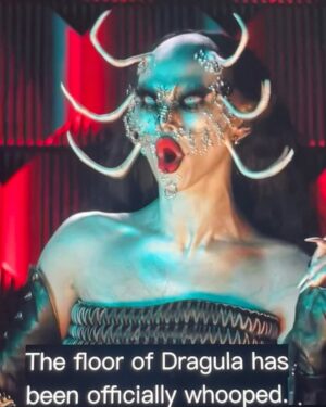 Niohuru X Instagram - Some wet decisions were being made 🩸. Head to @shudder & watch the new episode of @bouletbrothersdragula RIGHT NOW to find out 🩸