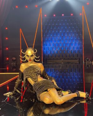 Niohuru X Instagram - Some wet decisions were being made 🩸. Head to @shudder & watch the new episode of @bouletbrothersdragula RIGHT NOW to find out 🩸