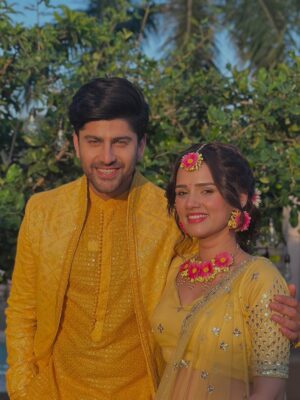 Nishi Saxena Instagram - Haldi ke rang mein rang gaya drama! Be ready for Nandini & Devās haldi! šš§æš«¶ @zeetv
.
.
.
#nandini #devansh #vasudha