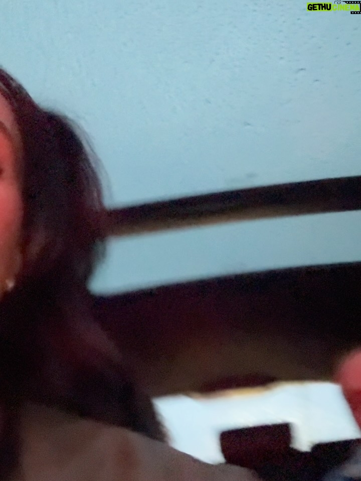 Nora Gharib - 57.7K Likes - Kben zeker ni aant huilen terwijl ik typ: Voor altijd onze K3🤍🌈 
MERCI K3🫰🏽ja en sorry hoor, maar khad hetzelfde haar als queen Kathleen 🤏🏽🤏🏽🤏🏽