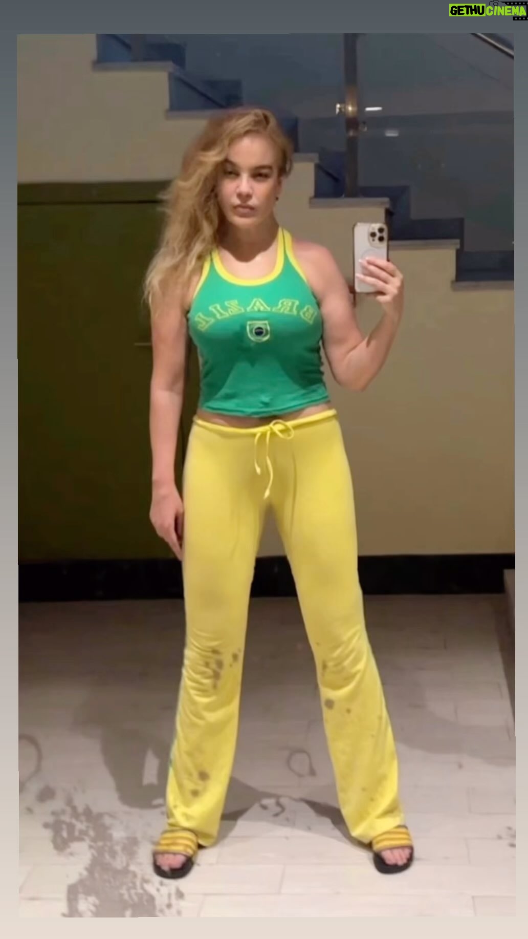 Noufissa Benchehida - 2.3K Likes - #💪 Commence ta journée avec audace et précision, et laisse l’excellence se manifester grâce à tes efforts. #fitness #fitnessmotivation