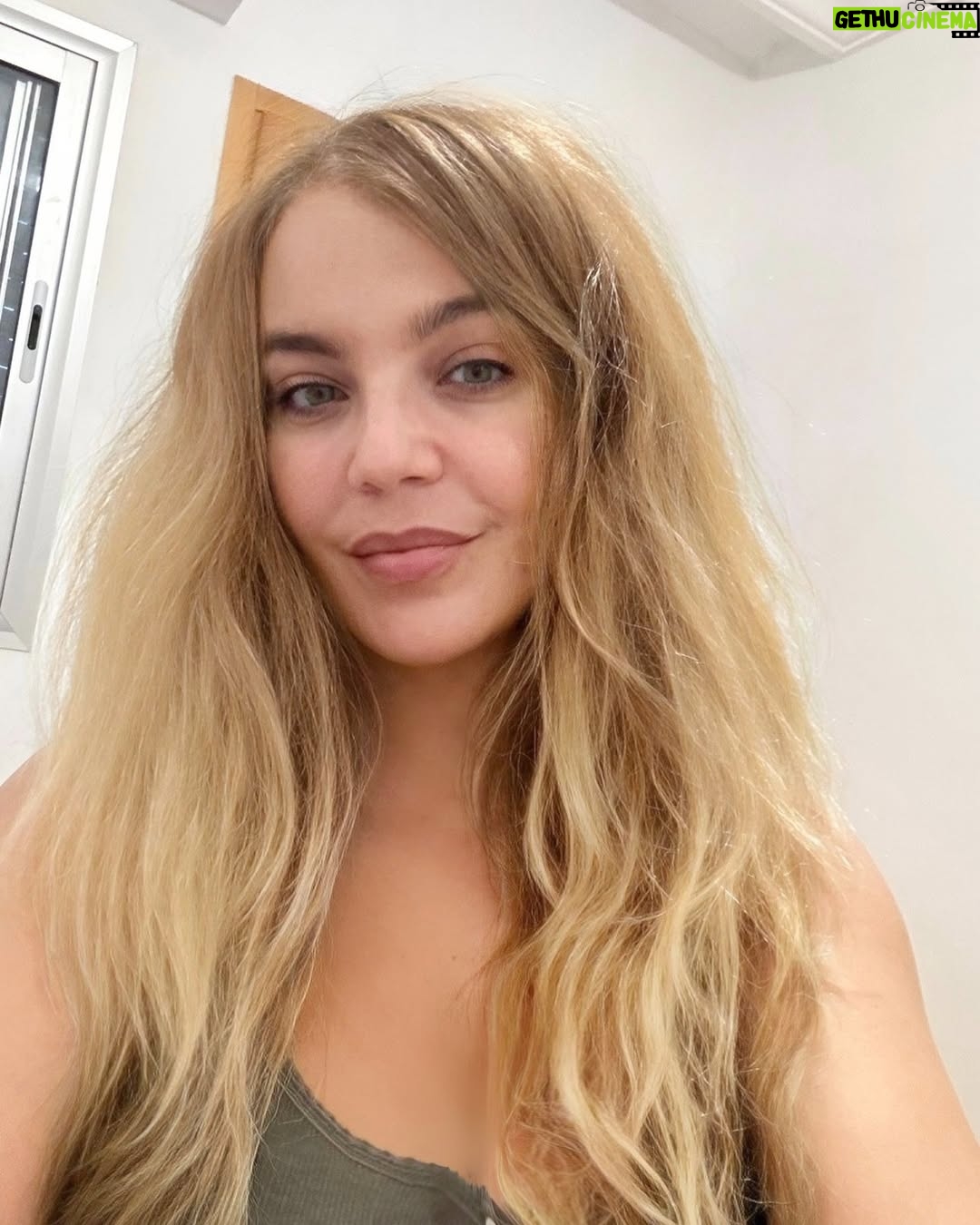 Noufissa Benchehida - 4K Likes - كنبغيكوم بزاف#💕