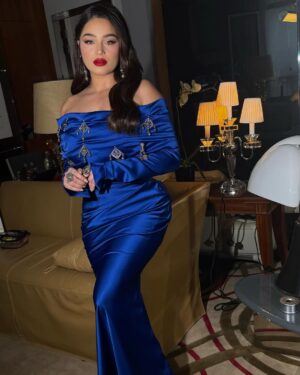 Numidia Lezoul Instagram - Reine berbère en bleu ✨🤍