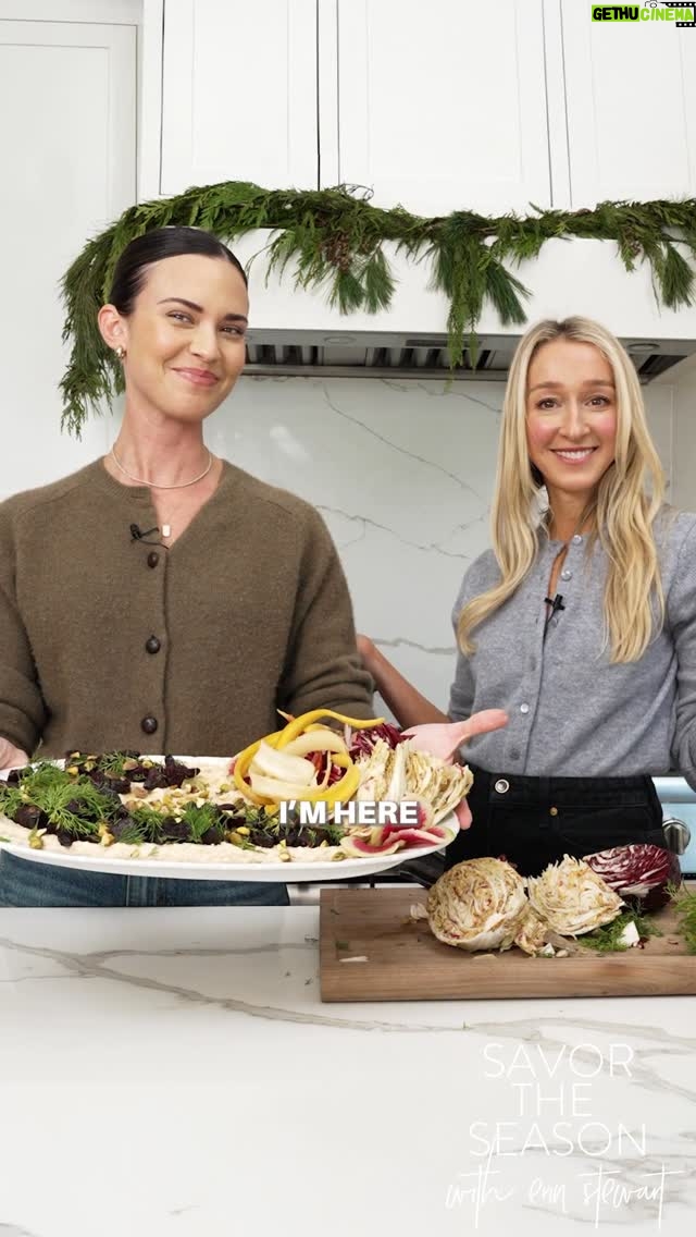 Odette Annable - 533 Likes - Comment HUMMUS for the link to the recipe!

Holiday Hummus 🌲 This one’s coming back to the table this year — I sat down with my friend Odie last holiday season to develop this recipe, and it’s too good not to reshare.
A festive and creative way to graze while keeping the spirit bright and also feeling good. 🥕🫜🥬