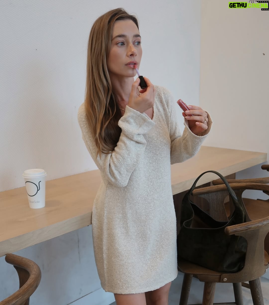 Olesya Rulin - 1.6K Likes - Mama needs 🍵