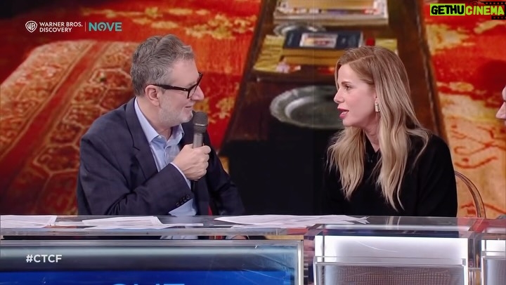 Orietta Berti - 9.5K Likes - ‘’Ho incontrato a Villa Borghese dei pappagalli che si sono strasformati in piccioni’’ 

Alessia Marcuzzi al tavolo di Che Tempo Che Fa