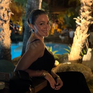 Özge Borak Instagram - 🤙🏼🩵🌱
@kitextremeturkey 
@okapisuites 

#reklam