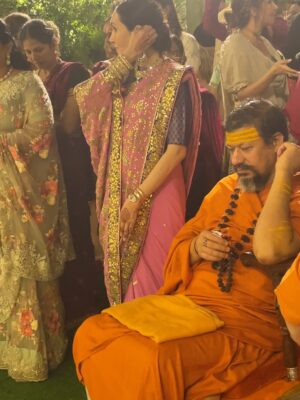 Padmini Kolhapure Instagram - A wedding so beautiful, it seemed the heavens themselves had descended upon Mumbai. ✨Like a celestial celebration — sacred, serene, and soaked in divine light. 💫 
God bless the beautiful couple 
Vedant and Tejal 🤗
@yashbirla @avanti_birla 
@bircat @tejalskulkarni 
@nirvaanbirla @shlokabirla 
@swamikailashanandgiri_official 
@gaurgopaldas 
@tejukolhapure @sita_talwalkar @sonaljain5355 @sharmila28may @godb.11 @parulshah1110 #rajul @geetawagh4 @anu.5223