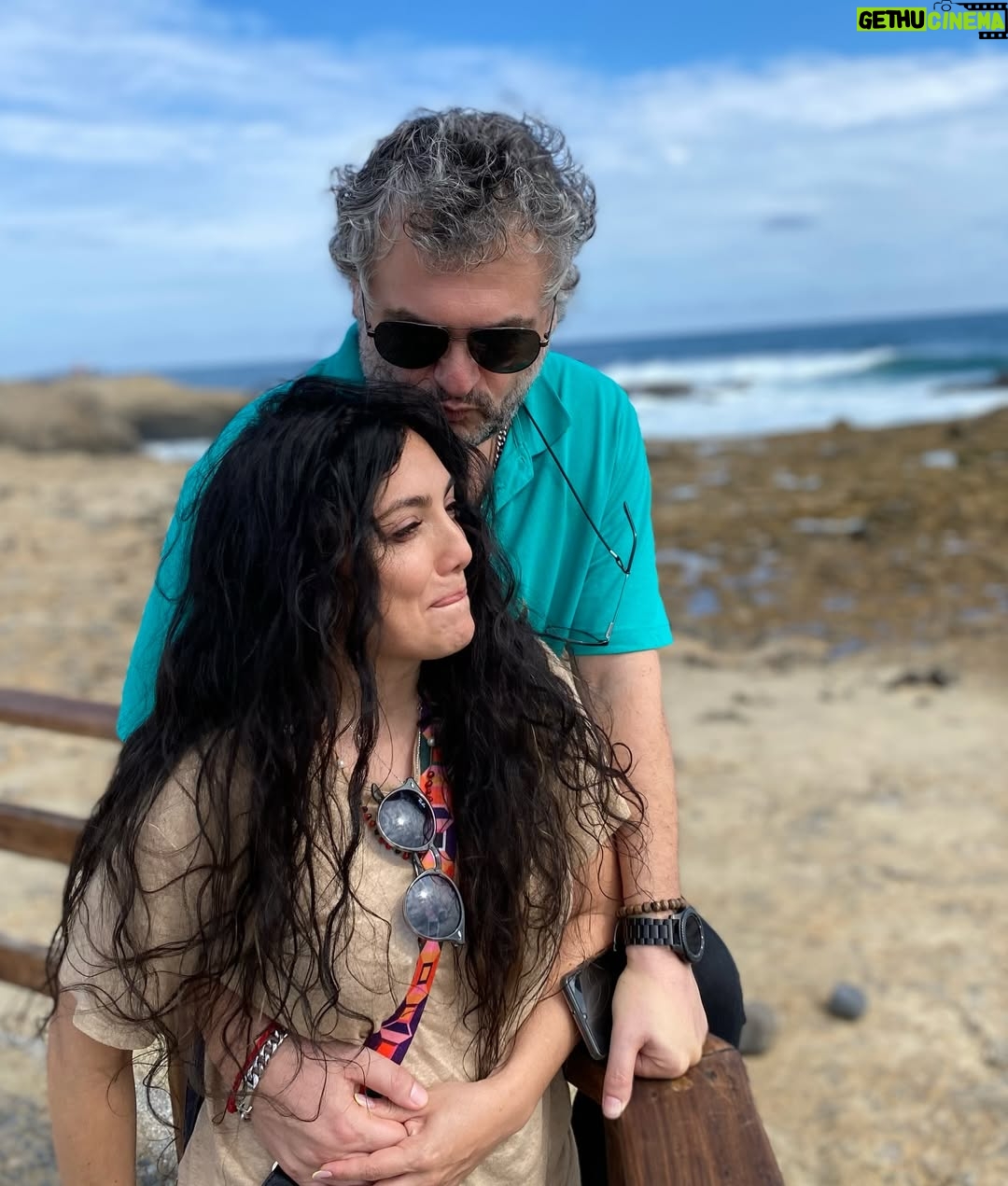 Pamela Cortes - 18.6K Likes - Cada día es mas difícil reinventar la forma de no extrañarnos tanto. Cuando se apaga la luz, todo pierde sentido y duelen las heridas. Aunque solo hay una pequeña distancia de kilómetros, Nos faltamos cada vez mas. Que el tiempo nos de la razón, que todo lo vivido valga la pena y Dios escuche nuestro corazón. #YaTebyaLublu #yeskessirumem @david_armenio