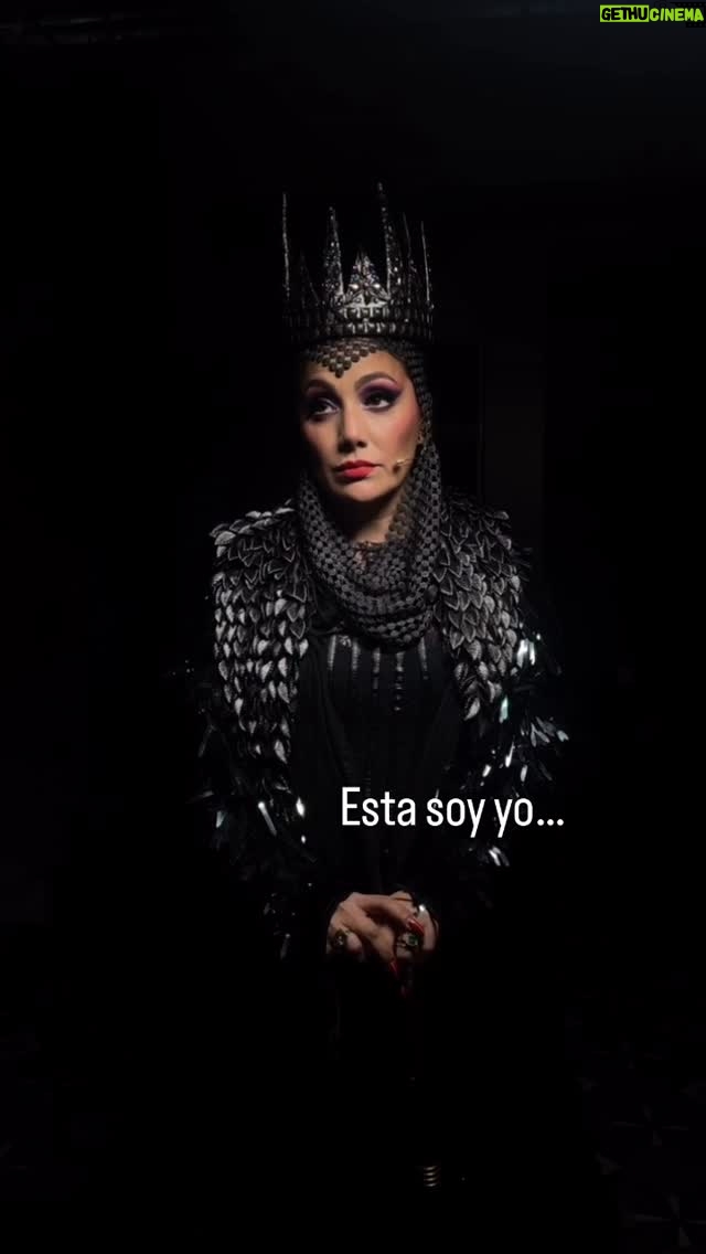 Pamela Cortes - 4.8K Likes - Amé sacar mi verdadero yo por unas horas en el programa 🤣🤣 Gracias por acolitarme con ese vestuario hermoso de tus grandiosas obras @daemon_ae @jaimetamarizb 
Gracias por el video con ojo de director @ricardovelastegui 🔥
💕Gracias a todo mi team
Makeup @ilemakeup 
Hair @nelsuarezbeauty 
Fashion Stylist @pedrodiazj 
Uñas @mishell_studionails 
#PamelaCortes #Bruja #Blancanieves