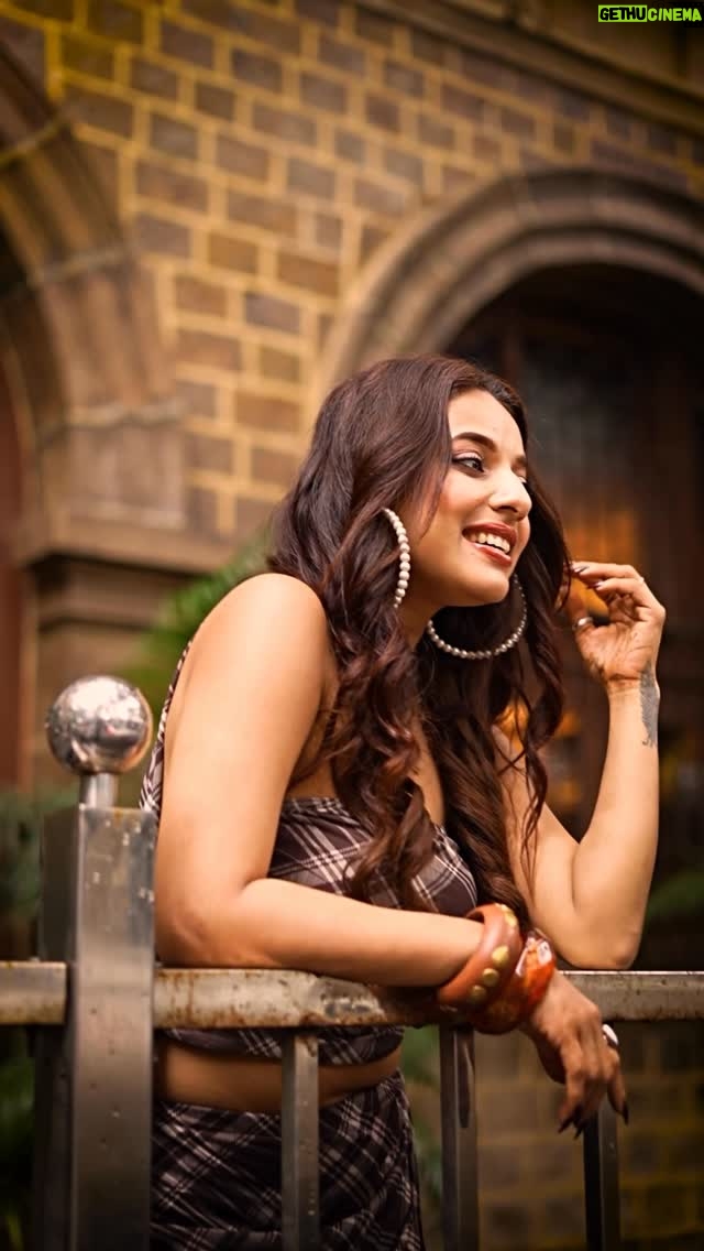 Pamela Mandal - 772 Likes - How can I miss this trend? 

#reeltrend #viralreels #dhurandharmovie