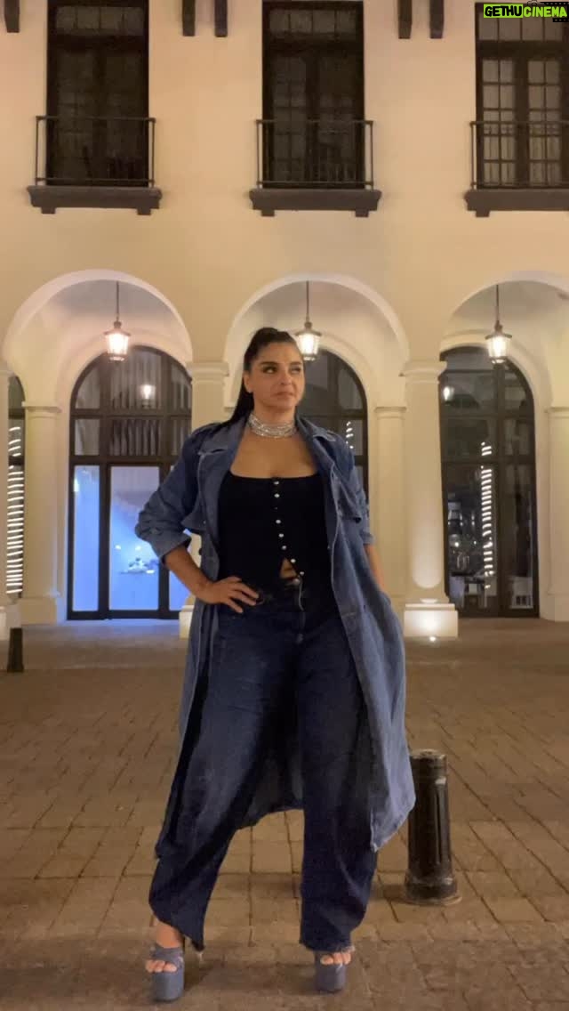 Paola Farías - 2.7K Likes - Tu salud es tu mayor riqueza.
Y cuando duermes bien, TODO cambia.
La tecnología Niponflex llegó a mi vida para hacerme sentir mejor…
Y hoy puedo compartirla contigo. 💙
¿List@ para un cambio real? ✨