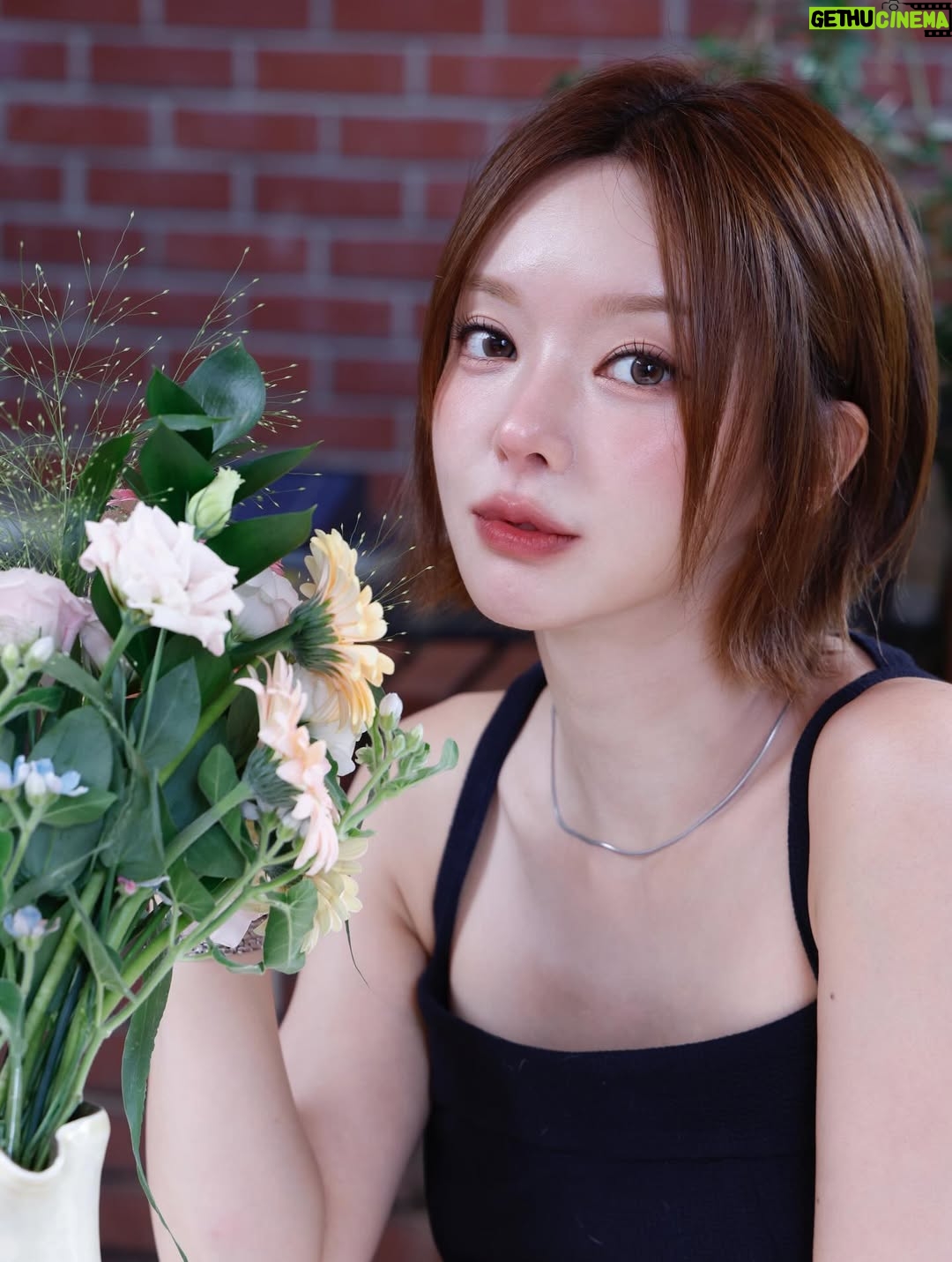 Park Cho-a - 19.7K Likes - 유튜브촬영날📺💕