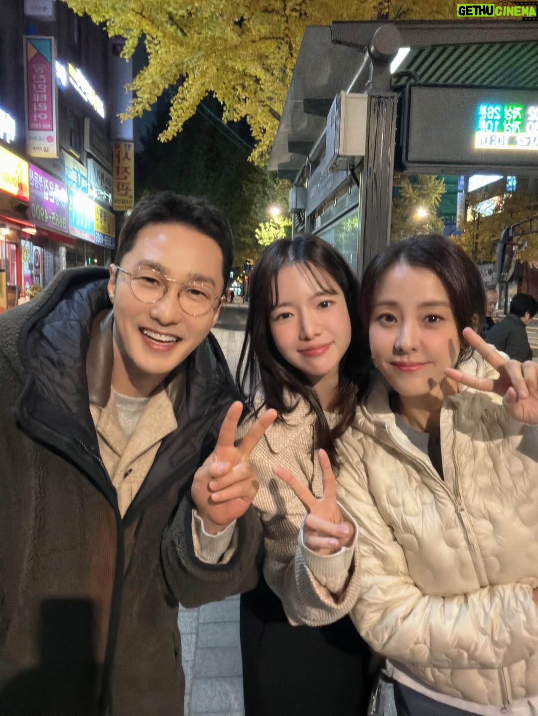 Park Eun-hye - 2.3K Likes - 오늘 저녁 8시30분에도 #KBS1tv #마리와별난아삐들 과 함께해용~~~~ 추우니까 나가지 마시고 집콕 하면서 ㅎ̌̈ ㅎ̌̈ ㅎ̌̈