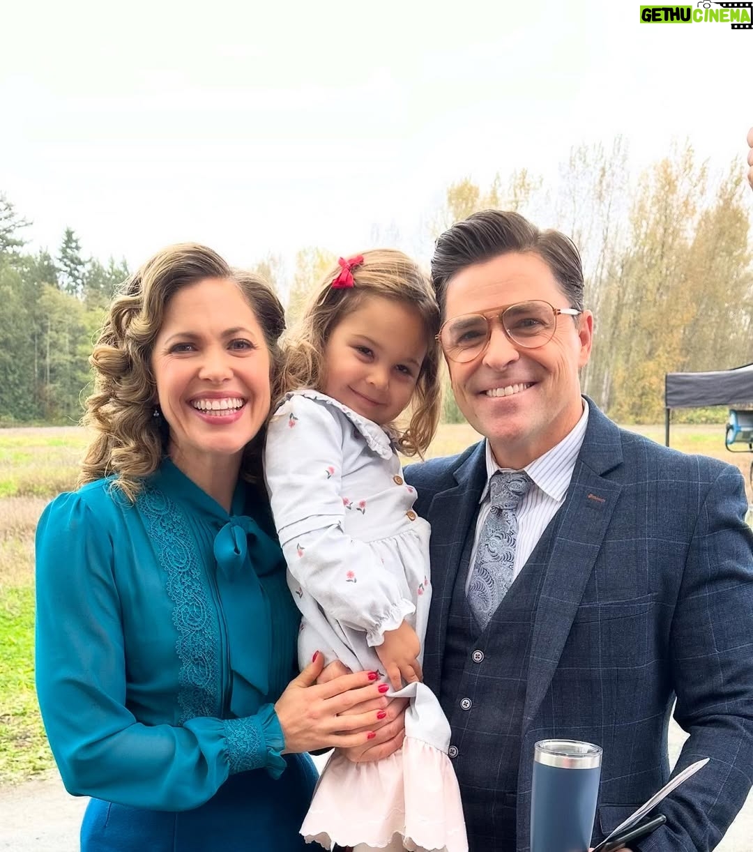 Pascale Hutton - 11.6K Likes - That’s a wrap on the Coulters season 13!