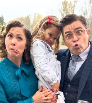 Pascale Hutton Instagram - That’s a wrap on the Coulters season 13!