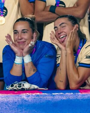 Patri Guijarro Instagram - ¡Ya tenía ganas de volver! 💙❤️
Se termina la gira y la primera semana con el equipo 💪🏼
Gracias gente de México 🇲🇽 🙌🏼