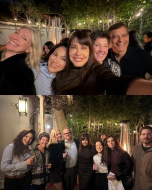 Patricia Velásquez Instagram - Anoche celebramos el espíritu de la navidad 🎄 The Winter Solstice marks the longest night of the year, reminding us that even in darkness, light is already returning .Thank you all for coming and thank you @dolceandsaltyLa @carlosgabriel09 @luis2701 kilmaryv for the extraordinary food!
#PatriciaVelasquez
#FamiliaYAmigos
@apaivab
@ael.msf
@patriciadeleonb
@bellacascarano
@lncarrillo
@nfousekis
@henryfousekis
@mayagabriellav @imheathergraham @awkwafina
@allegrabarzan
@mattoconnell66
@annyounglee
@rosmaris49 @frangrippi @antoniomartinezfilm
@lidelairaida @limavelasquezs
@mayagabriellav
@kharenhill
@iamcindydolenc
@edgarramirez25
@marinescc
@antoniomartinezfilm
@limavelasquezs
@capnanne24
@drmanuelantiaging
@dolceandsaltyLa
@carlosgabriel09
@luis2701
#kilmaryv
@mimilazod
@luisfernandez14 @frangrippi
@hgarban
@danielaganoza @ramonenriquemarquez #amalfi #mafer @a__fig