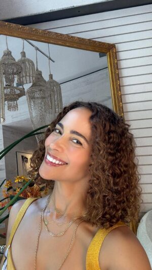 Paula Patton Instagram - Cut / Curly / 💯 % ME