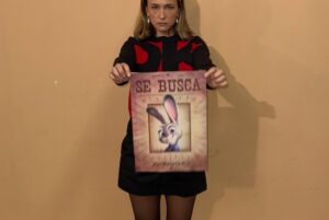 Paula Ribó Instagram - Zootrópolis 2 se estrena el 28 de Noviembre en cineeeees!!! Tengo el honor de volver a ser la agente Hops, la mejor policía, la más entregada, carismática, graciosa y generosa de la conejitas🐰🐰🐰🐰🐰No os la perdáis
