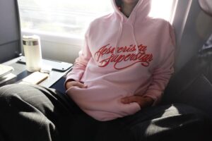 Paula Ribó Instagram - Tu presentadora de los Goya de confianza con nuevo merchandising ya disponible en www.rigobertabandini.es