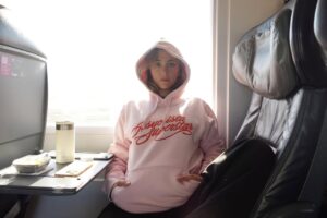 Paula Ribó Instagram - Tu presentadora de los Goya de confianza con nuevo merchandising ya disponible en www.rigobertabandini.es