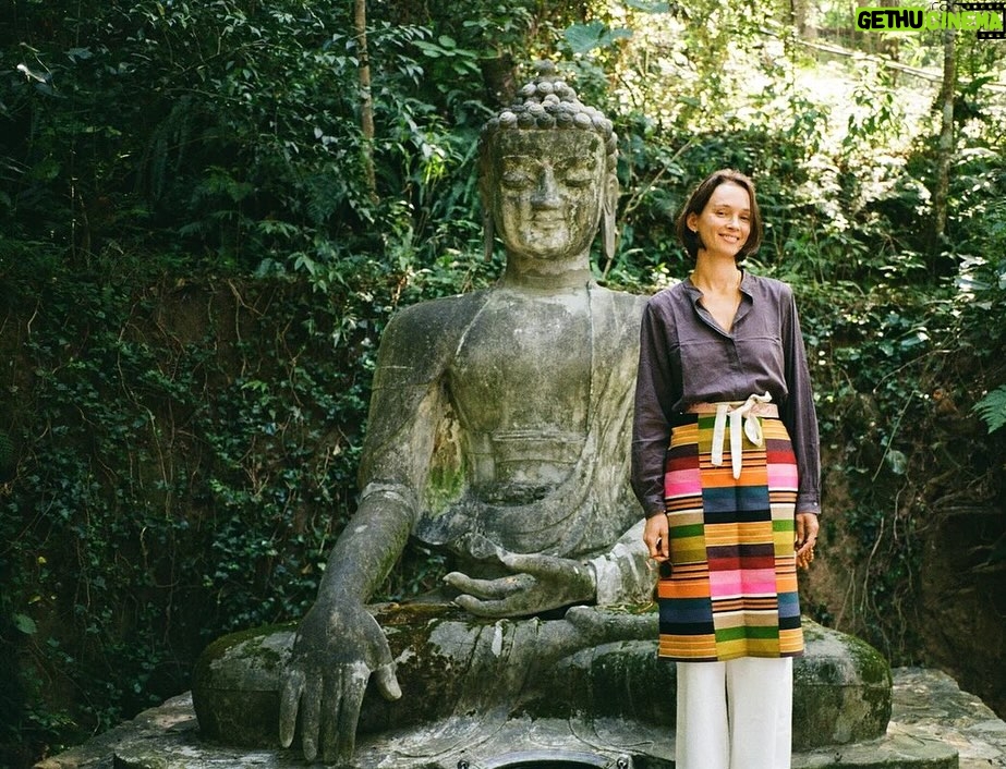 Paulina Andreeva - 8.4K Likes - Remembering 🇳🇵 Nepal 

#плёнка